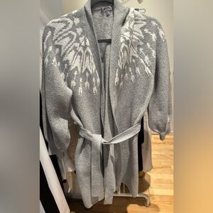 Guess cardigan